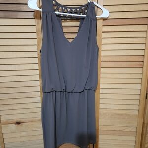 Hope's Chic Gray Sleeveless Mini Dress